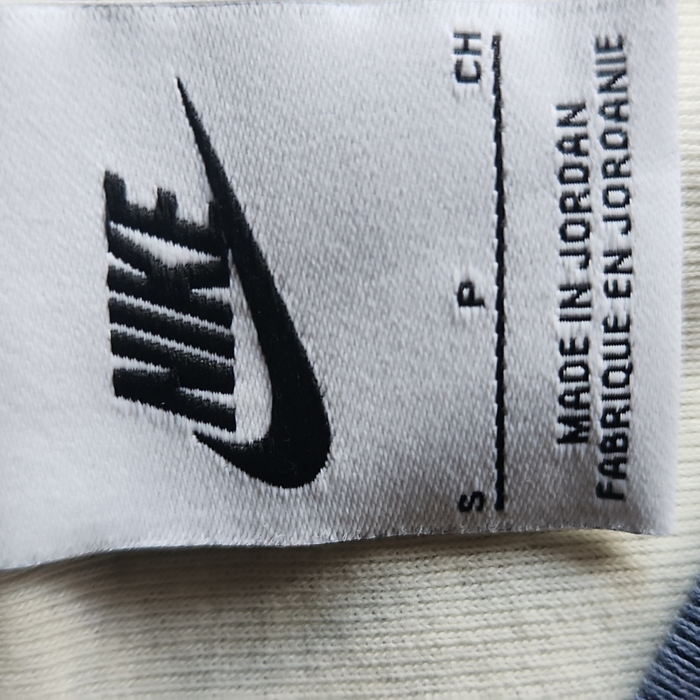 Nike Women's Cream and Blue Tank Top Size Small - Picture 2 of 7